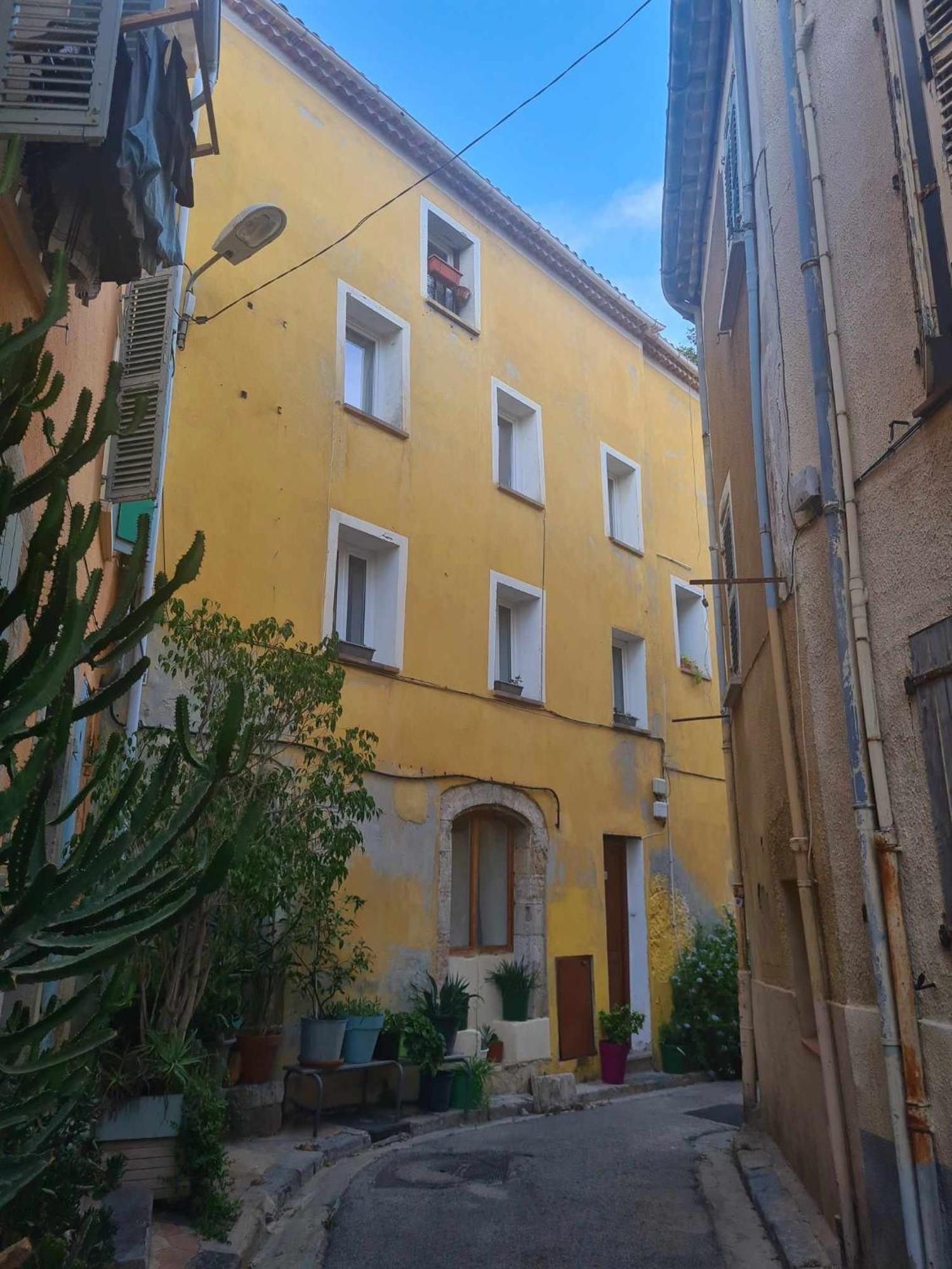 Le Viala, Studio Dans Le Centre Historique De Hyères Extérieur photo